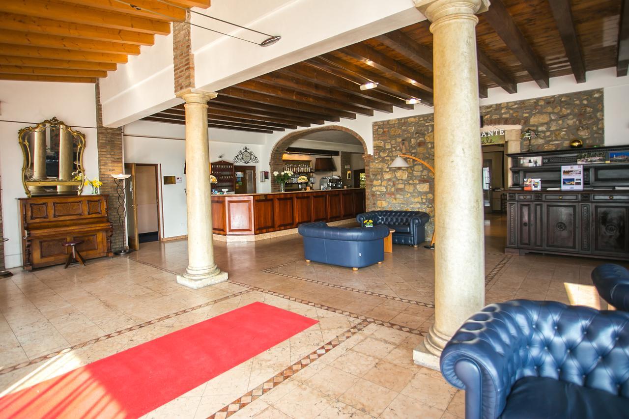 Primotel Brescia Bagian luar foto