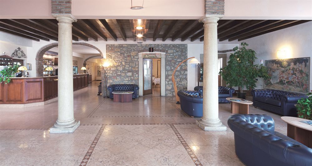Primotel Brescia Bagian luar foto